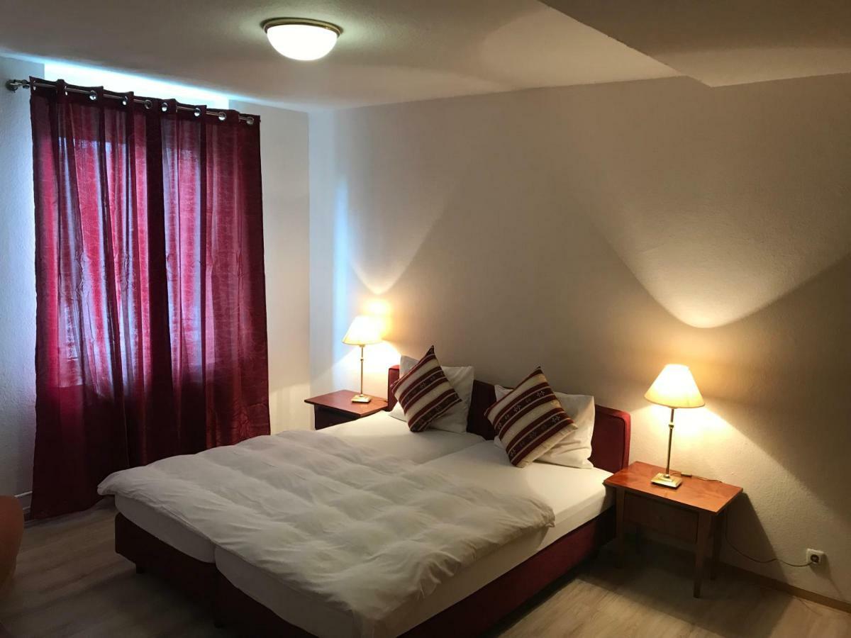 Hotel-Events Adlerpalast Rüsselsheim Esterno foto